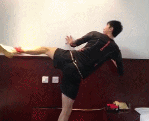 别羡慕春丽的腿啦!咱中国跆拳道队“好腿”更多!